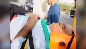 Besni'de otomobil devrildi: 4 yaralı