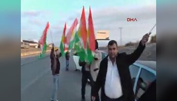 Barzani Perwer ile Habur'dan giriş yaptı