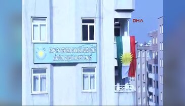 Diyarbakır'da Barzani pankartı