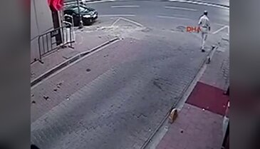 Çanta hırsızlığı kamerada
