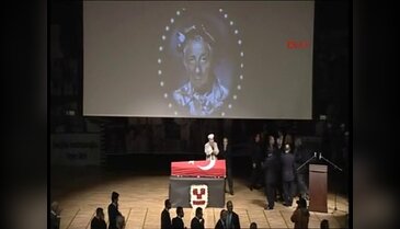 Nejat Uygur için Cemal Reşit Rey Konser Salonu'nda tören