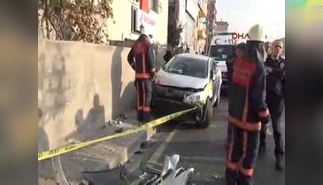 17 yaşındaki sürücü kaldırımda yürüyen genci ezdi