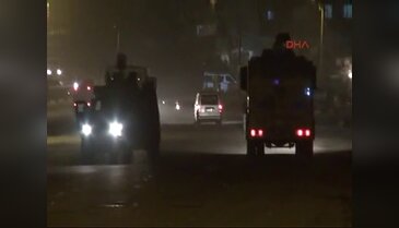 Cizre'de olaylı gece