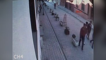 Burdur'da bıçaklı kavga: 3 yaralı