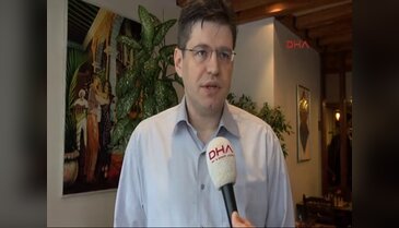İstanbul'daki sokak çocukları için Köln'de satranç oynadılar