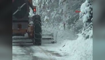 Uludağ'da 55, kent merkezinde 17 santimetre kar