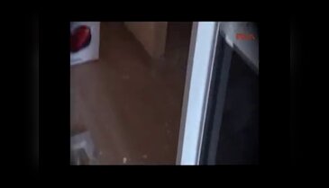 Evindeki gizli bölümde saklanan çete elebaşını yaraladı