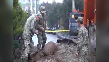 98 yıllık obüs mermisi imha edildi