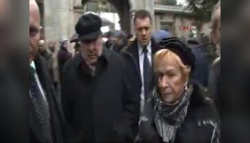 Teoman Koman son yolculuğuna uğurlandı
