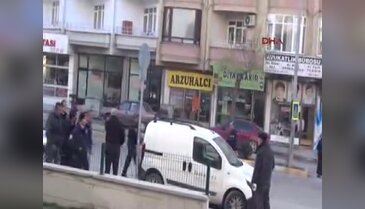 Yılbaşı bileti için eşini öldürdü