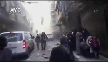 Halep'te "varil bombası" saldırısı: 76 ölü
