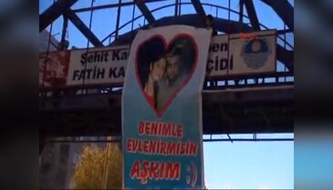 Sevgiliye romantik evlenme teklifi
