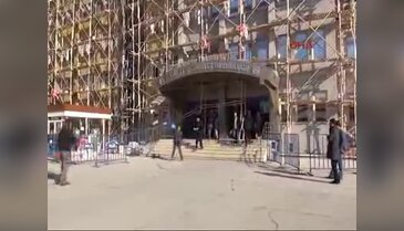 Cinsel organına bakın ne saklamış?