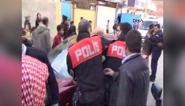 Öğrencileri şoke eden bıçaklı kavga