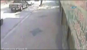 Aracını hırsızların üzerine sürdü