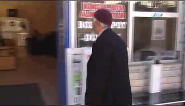 Eyüp amcanın "Erdoğan'' şiiri sosyal medyada olay oldu