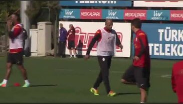 Galatasaray antrenmanında kavga!
