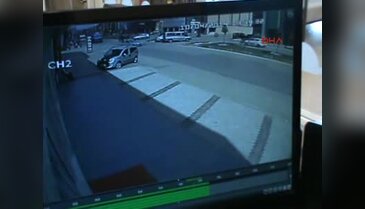Bursa'da korna sesiyle panikleyen sürücü kaza yaptı