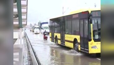 Bursa yağmura teslim