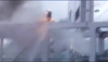 Başbakanı protesto için kendini yaktı