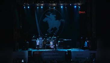 Neil Young Türkiye'de