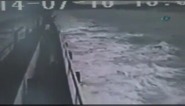 Feribottan böyle atladı