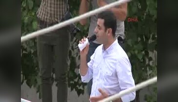 Dili sürçtü 'Ekmeloğlu' dedi