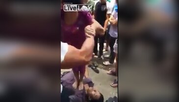 Uyuşturucu komasına giren genci böyle kurtarmaya çalıştılar