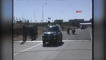 IŞİD'dan kurtarılan 49 rehine havaalanında