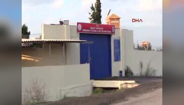 Cezaevi önünde infaz