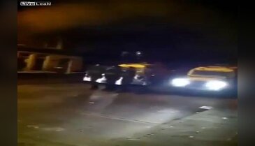 Tuğla ile polisi vurdular