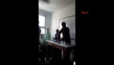 Kimya öğretmeni sınıfı havaya uçurdu