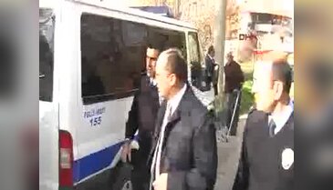 5 Çocuk annesi kadın ahırda ölü bulundu