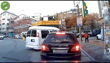 Kore'de yaşanan tuhaf trafik kavgası