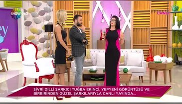Tuğba Ekinci canlı yayında şarkı söyledi