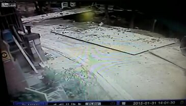 Korkunç su borusu patlaması