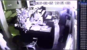 Eski patronunun altınlarını böyle çaldı