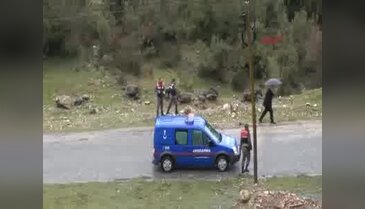 Üniversite öğrencisini öldürüp yaktılar