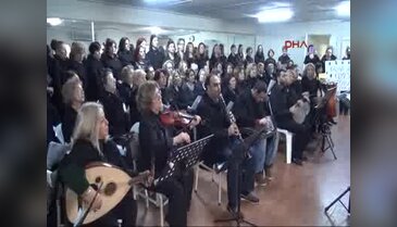 Bursalı kadınlar Özgecan için beste yaptı