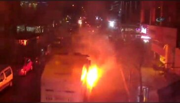 Molotoflu gösteriler polis kamerasında