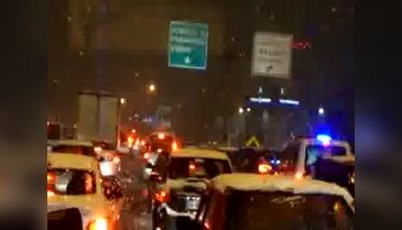 Akşam işten çıkanların büyük bölümü gece yarısına doğru evlerine ulaşabildi