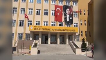 Bursa'da öğretmene yumruk protestosu