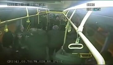 Tesbih çekmesine gıcık olunca bıçakladı
