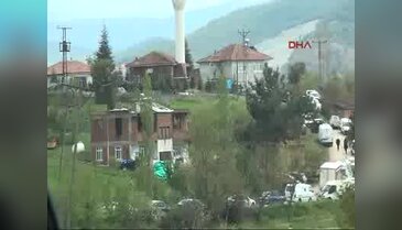 3 yaşındaki çocuk televizyonun altında can verdi