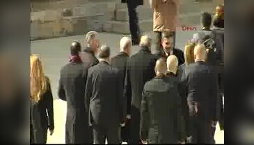Devlet erkanı Anıtkabir'de