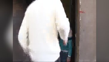 İki kadın evde ölü bulundu