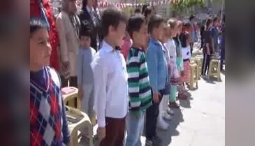 2 bin kişi aynı anda kitap okudu