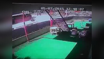 Bursa'da motosiklet sürücüsü ölümden döndü