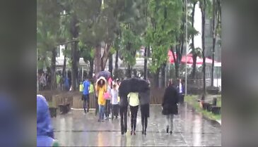 Bursalılar yağmura hazırlıksız yakalandı