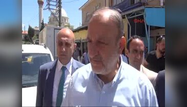 "Bizim pankartlarımız indirildi, Erdoğan'ınkiler kondu"